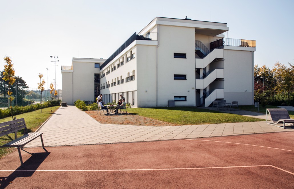 Stuwo Schmelz Dorm Near The Sports Centre Stuwo