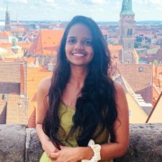 Dini aus Sri Lanka
